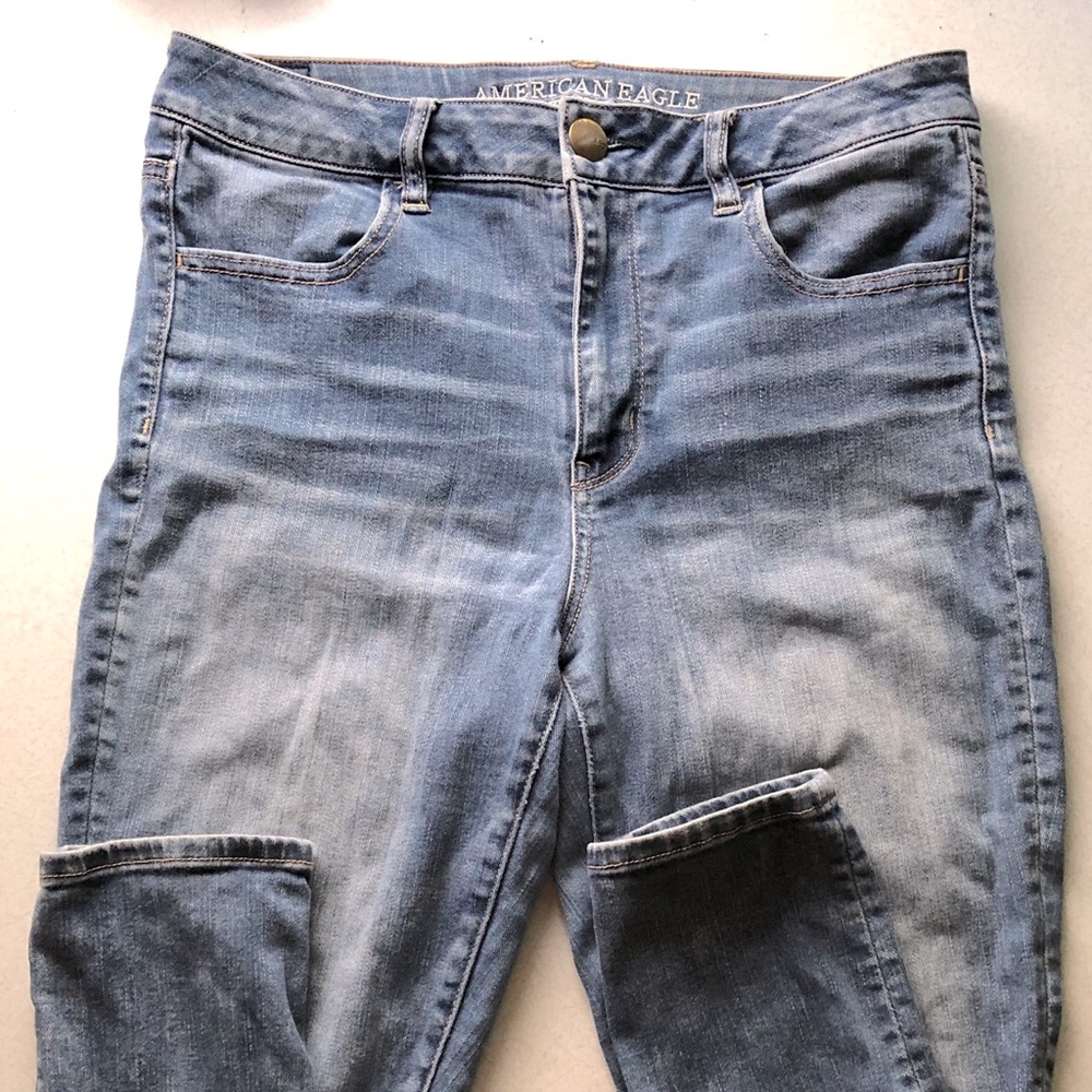 American Eagle Blue Jeans 🦋